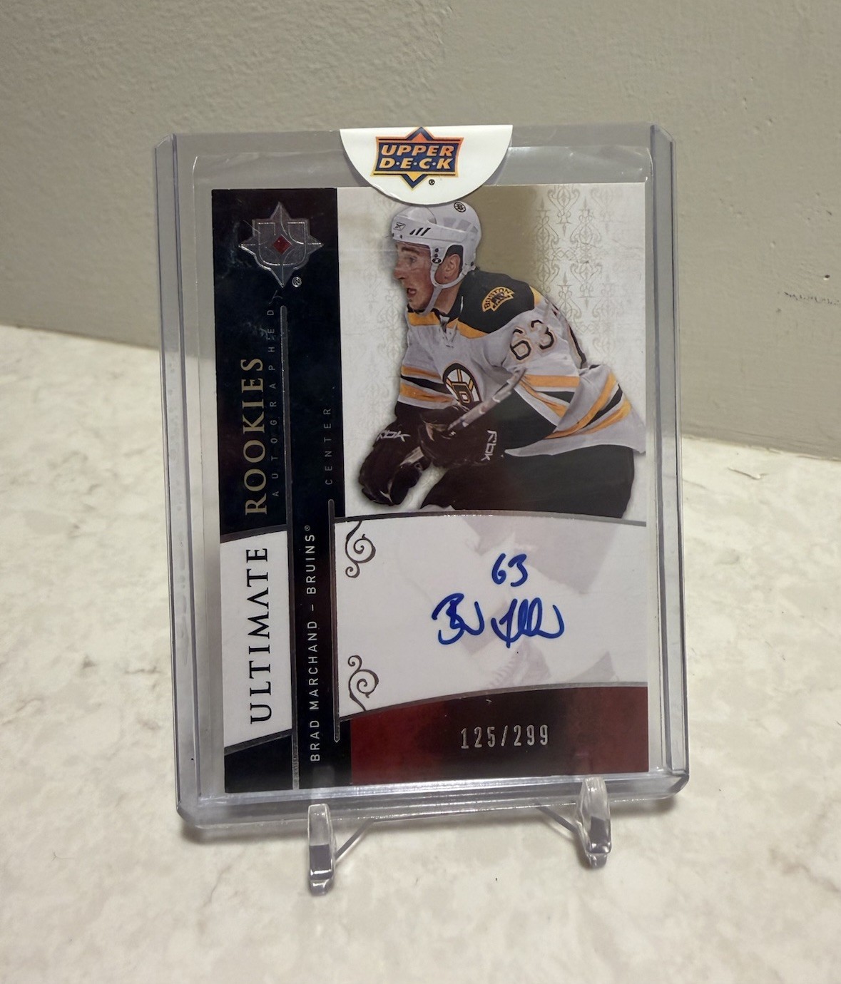 2009-10 Upper Deck Ultimate Collection - Rookies Auto /299 Brad Marchand #117