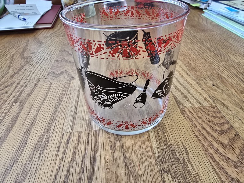 Vintage Hazel Atlas Sour Cream Glass Vintage Kitchen Design