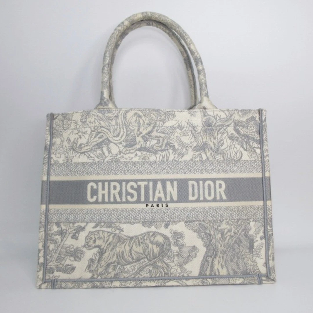Dior Christian SB03280011190 0411 LIVRE FOURRE TOUT SAC MOYEN GRIS Occasion 4e38469c5ddabf2