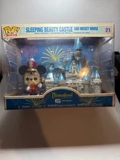 Funko Pop! Town: Disney - Sleeping Beauty Castle and Mickey Mouse #21