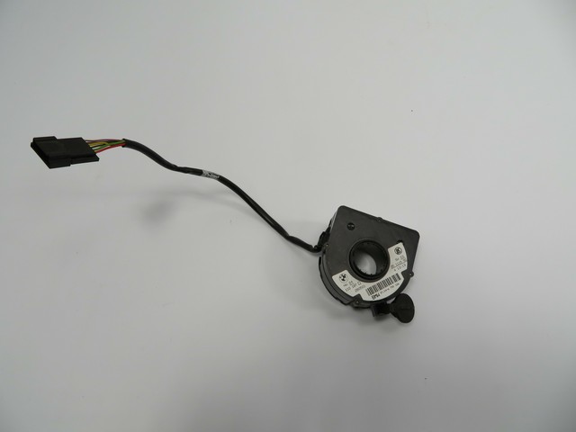 12517809182 01 bmw
