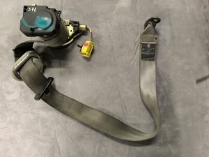 VW T5 Sicherheitsgurt vorne links 7H5857805D #371