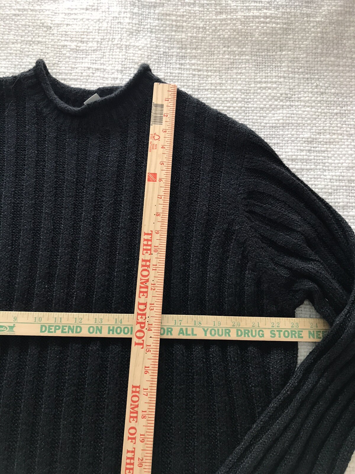 classic elements woman… black pullover sweater sz… - image 4
