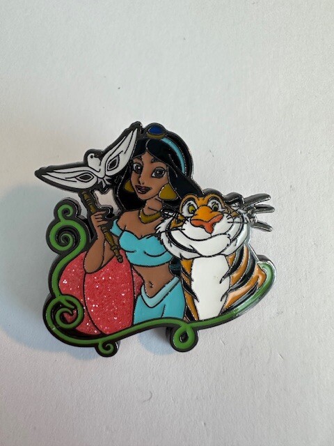 Loungefly Jasmine Rajah Aladdin Princess Pumpkin Masquerade Disney Pin B1
