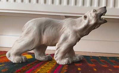 Large Dahl Jensen 1310 Polar bear Walking Porcelain Figurine Royal