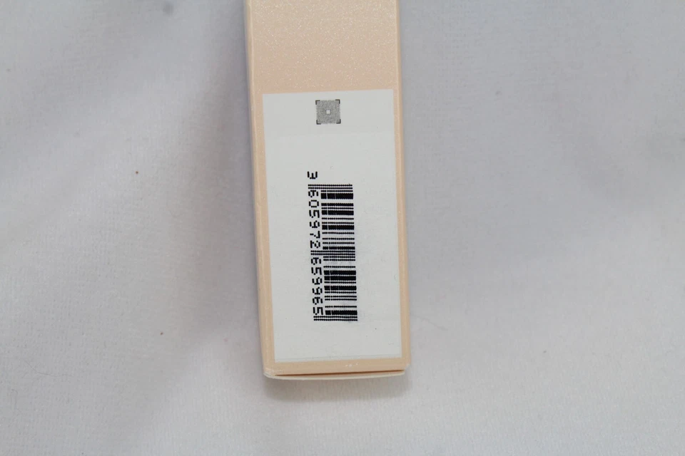 IT COSMETICS ~ CC+ NUDE GLOW SKIN TINT ~ NEUTRAL MEDIUM ~ 1.08 OZ - Image 3 of 4