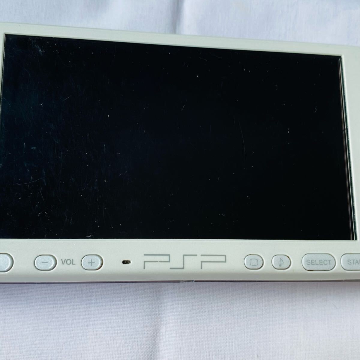 Sony PSP3000 Launch Edition Pearl White Handheld System for