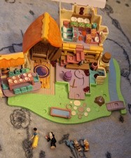 Bluebird Polly Pocket Disney Snow White & Dwarfs Cottage 5 figures 