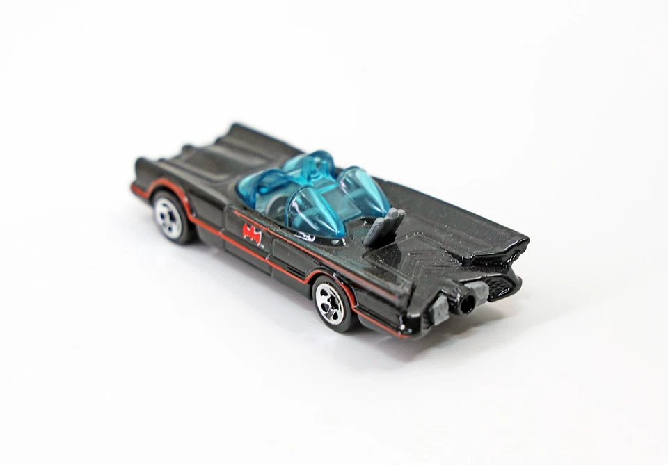 风火轮 '66 蝙蝠侠罗宾电视剧 2017 年发布 — 第 2/4 张图片