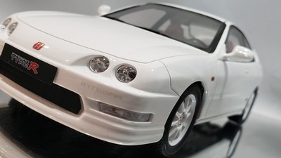 NEW 1:18 USDM Integra Type R ITR Championship White Resin Model OTTOmobile Rare
