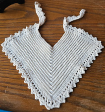 BABY/DOLL, ANTIQUE EMBROIDERED BIB. HEAVY MATERIAL. HAND MADE DETAIL, DESIGN
