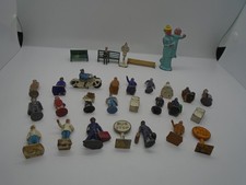 Vintage Lead Figures Circa 1940's 50's Accessories for Model Train Sets 30 Total