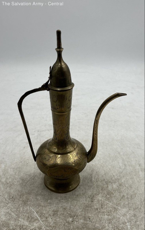 Vintage Gold Brass Etched Designer Sarna Pitcher With Hinged Lid