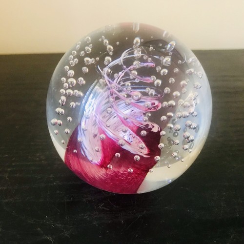 Vintage Caithness Glass - Ruby Cauldron paperweight, Innes Burns 1982 - Picture 5 of 17