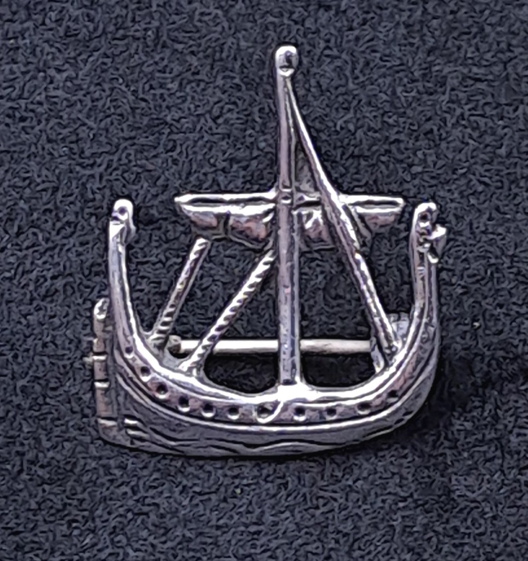 Silver (Tested) Brooch Pin  Nordic Viking Boat 20mm