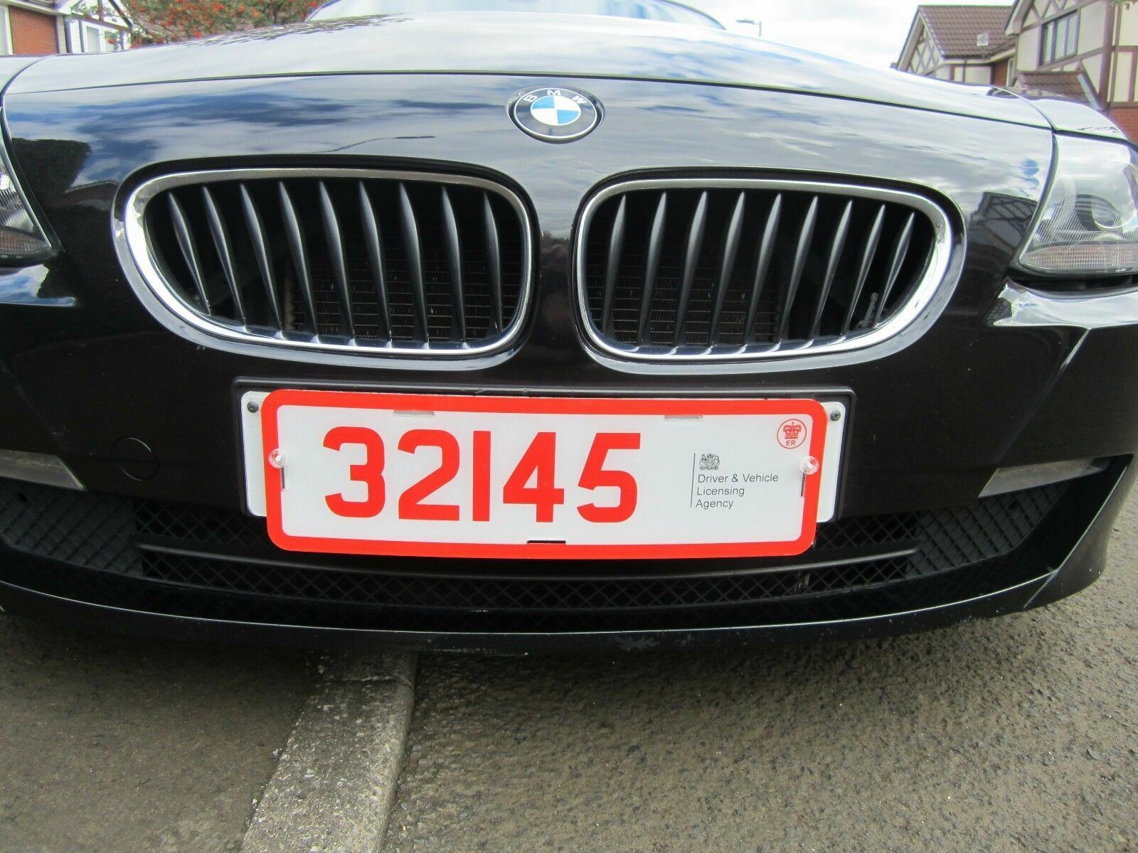 TRADE PLATE HOLDER CLIP ON TYPE FOR COVERING NUMBER PLATE 1 PLATE CLIP