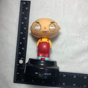 THE FAMILY GUY SHOW TALKING STEWIE DASH MOUNT TOY DOLL FIGURE BY GEMMY | eBay