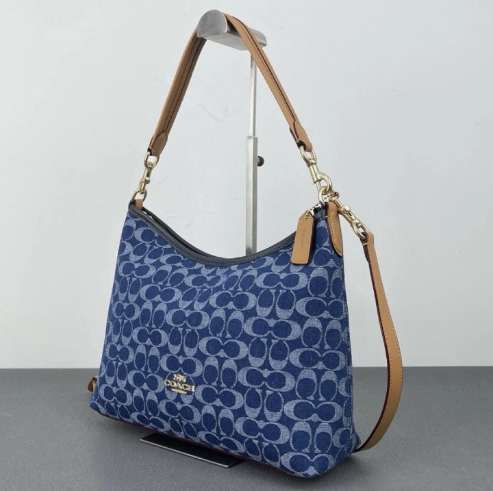 COACH Laurel Shoulder Bag Signature Denim Denim/Natural CY702 Outlet thumbnail 2