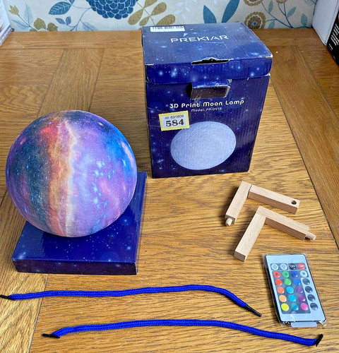 PREKIAR PR-DY15 3D Mondlampe LED RGB Touch & Fernbedienung USB wiederaufladbar