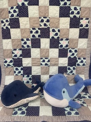 handmade whale lap quilt with two whales