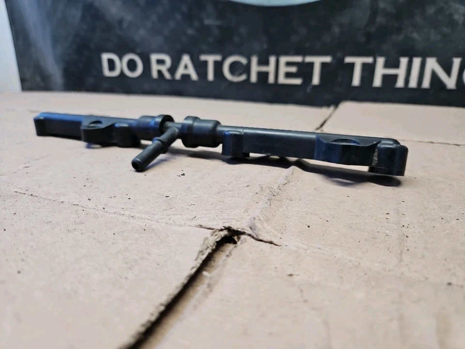 Conjunto de riel de inyección de combustible secundario Kawasaki Ninja ZX-10R 11-15 92005-0125 Foto 4 de 4