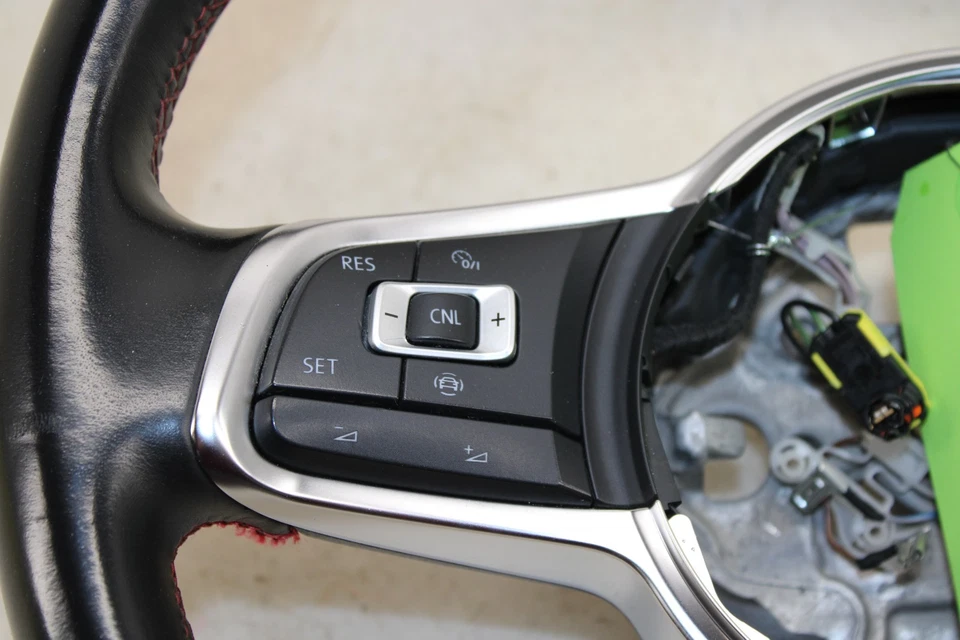 2019-2021 Volkswagen GTI Steering Wheel 5GM419091CQ OEM NB65 - Image 2 of 4