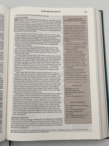 NLT Christian Art THE SPRITUAL GROWTH BIBLE 2021 Three Streams Teal Hardcover - Picture 20 of 22