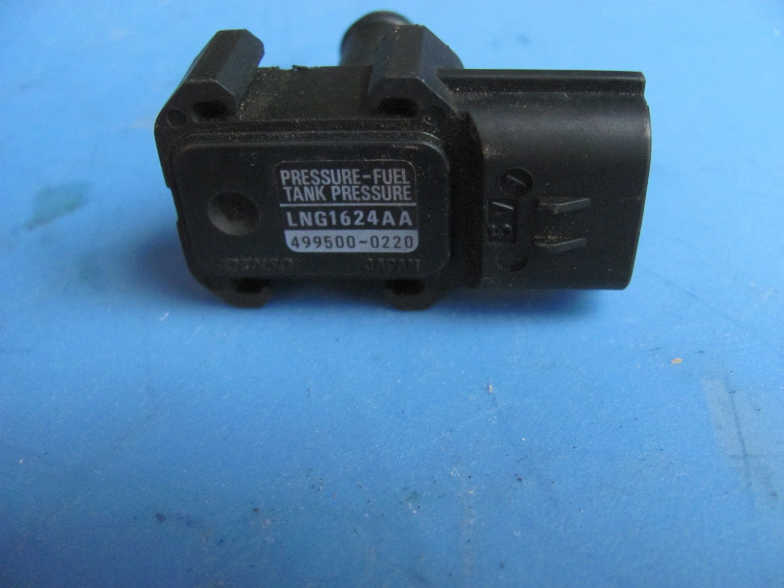 2001 2002 2003 2004 2008 JAGUAR XTYPE FUEL GAS TANK PRESSURE SENSOR