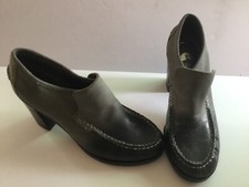 Ladies Geox 3  Stack Heeled Loafer Gray Ombre Suede to Patent Leather 37 7M