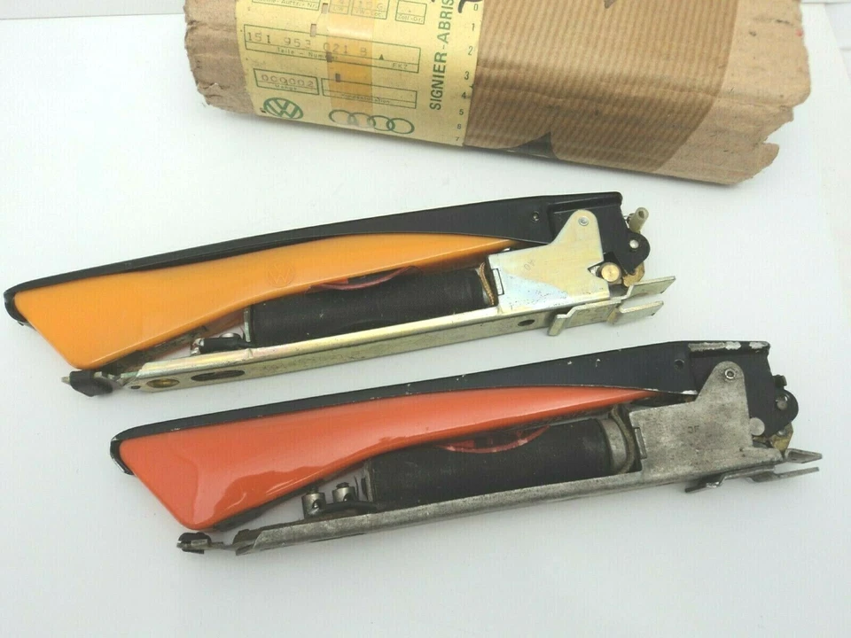 Cabrio Winker originale NOS semaforo convertibile scarabeo bug VW Maggiolino Cabrio - Immagine 2 di 4