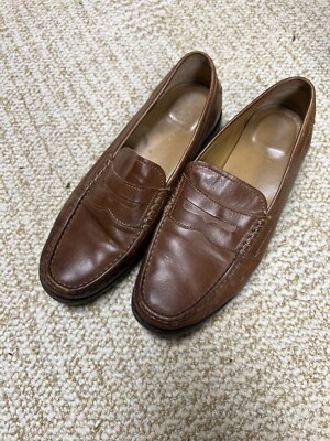 Cole Haan Men display picture 1