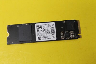 Western Digital Blue SN5000S NVMe 1TB Gen4 x4 SSD M.2 2280 SDEPNSJ