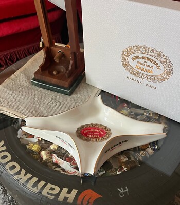 HOYO DE MONTERREY Aschenbecher, stilvolles Accessoire, NEU, 5TH Ave Produkt