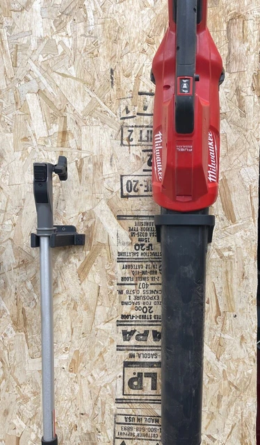 Milwaukee M18 Monteur de souffleur de feuille