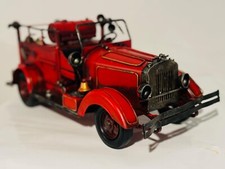 Classic Vintage Metal Red Fire Engine Car Truck Vehicle Collectable Model T-438