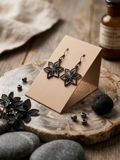 Boho style Flower Earrings - Black