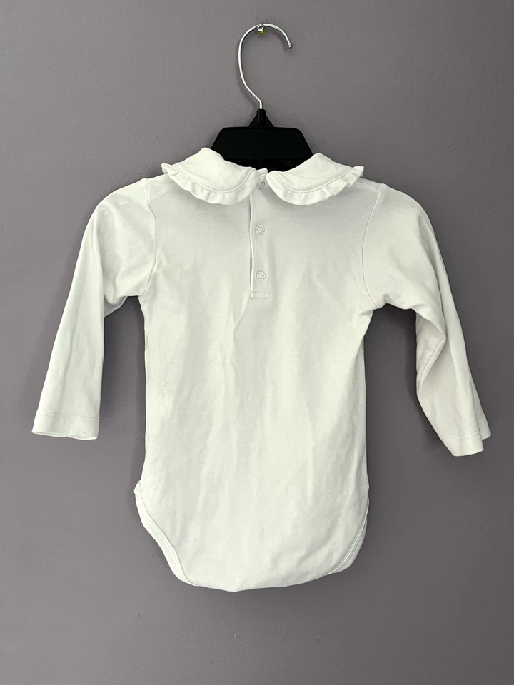 Kissy Kissy - Body branco Peter Pan gola babado manga longa - Tamanho 12-18 m - Imagem 2 de 3