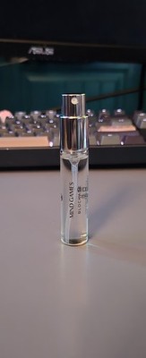 Mind Games Blockade Extrait de Parfum Travel Spray, 0.25 oz (7.5 ml) NEW