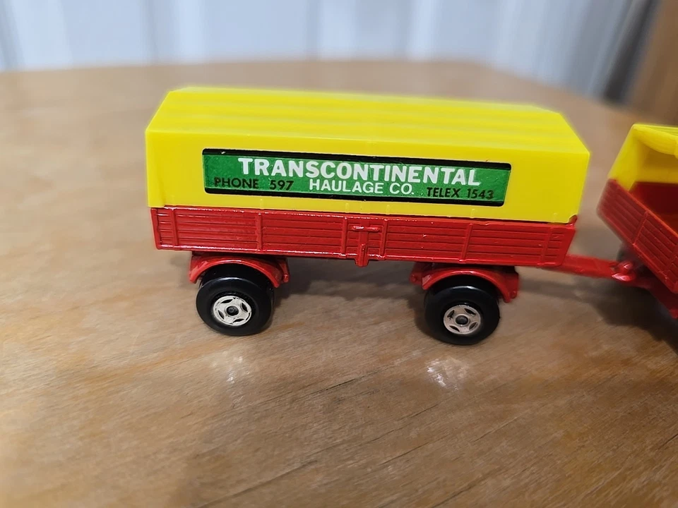 Vintage Matchbox Two Pack TP-1 Red Transcontinental Mercedes Truck/Trailer - Image 4 of 4