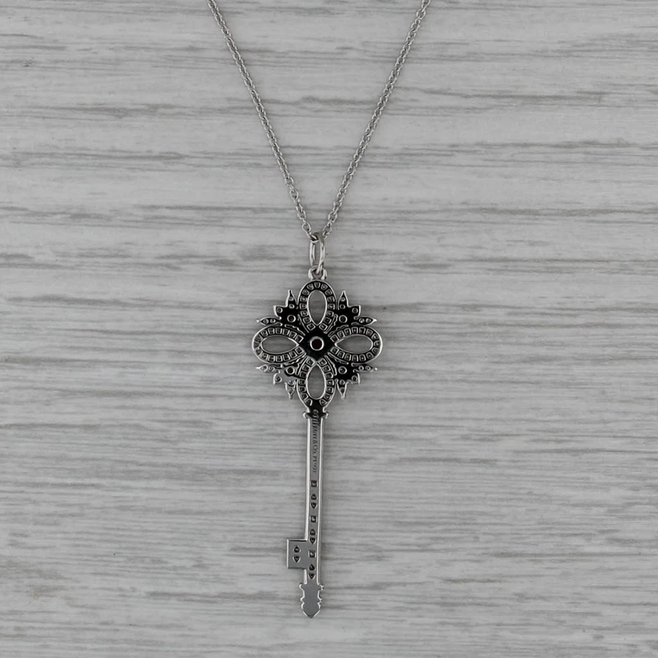 Collar colgante Tiffany Victoria 0,41 ctw diamante rubí llave con caja bolsa oro 18k Foto 3 de 4