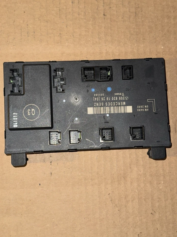 ✅ 03-09 Módulo de control de puerta delantero izquierdo lado conductor mercedes w209 clk500 clk350 Foto 4 de 4