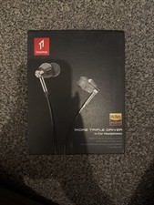 1MORE Triple driver In-Ear Headphones Hi-Res Audio Earphones with Microphone