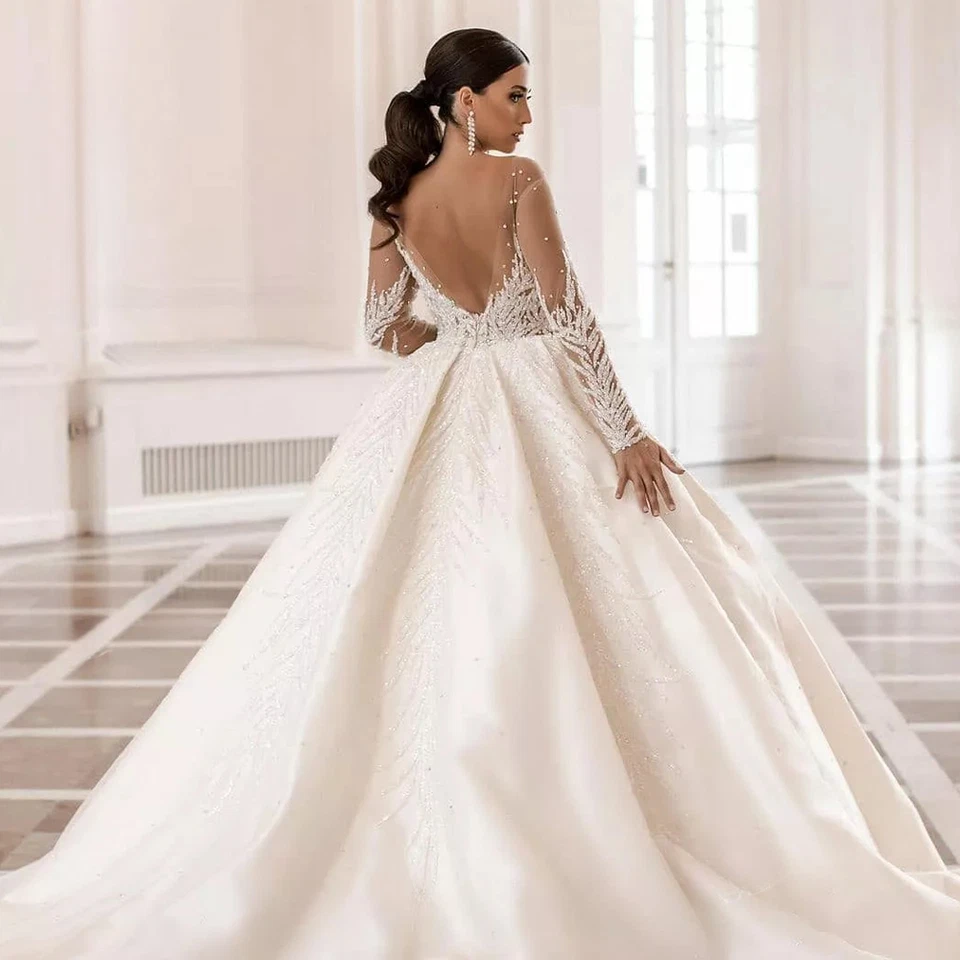 Vestidos de novia de baile de princesa novia con cuentas espalda sin espalda línea A vestidos de novia Foto 4 de 4