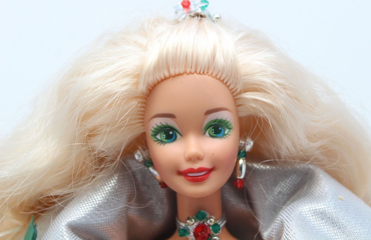 1995 Happy Holidays Barbie Special Edition Green Dress Stand Hair