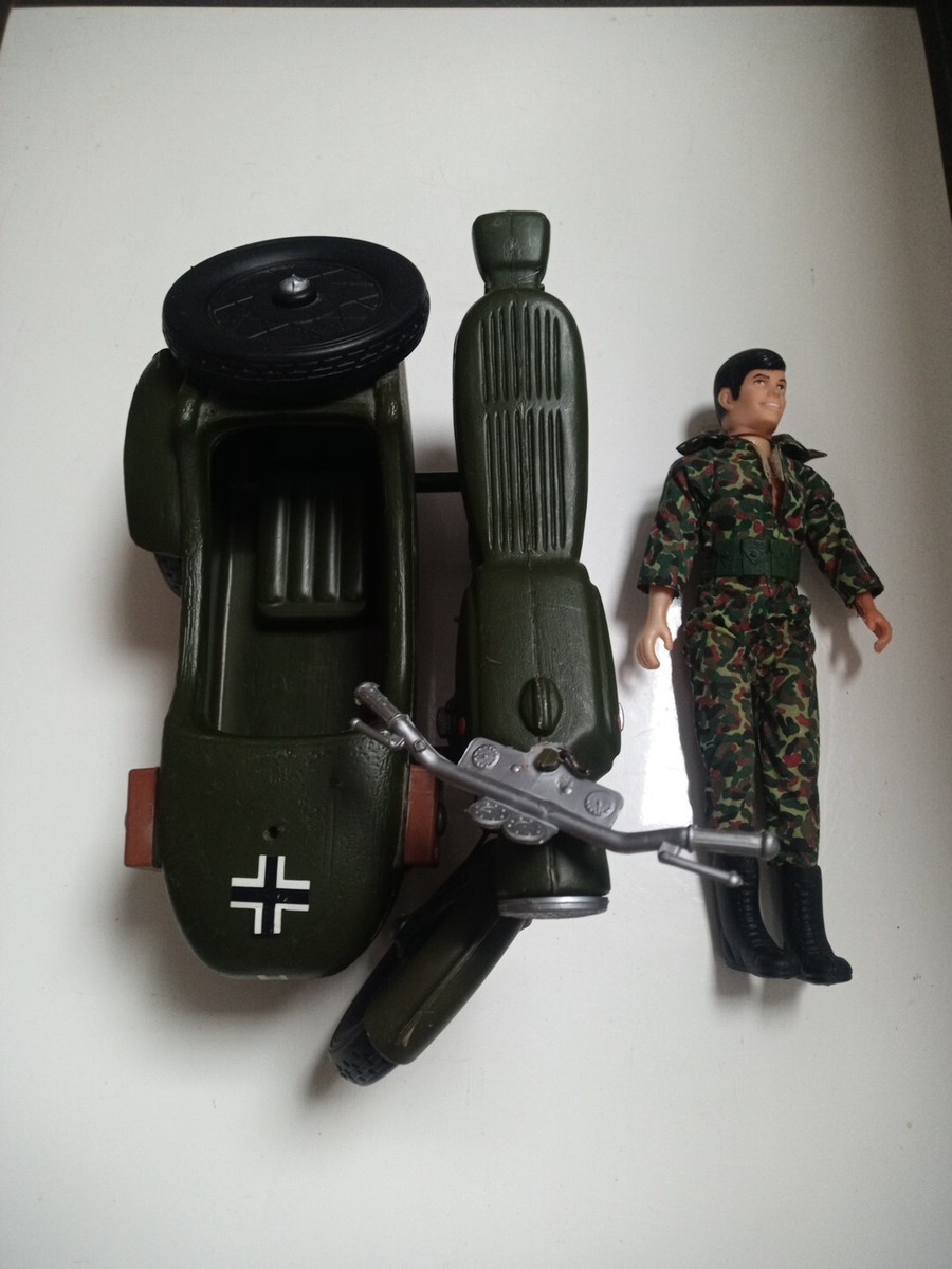 VINTAGE ACTION MAN CHERILEA 016 MOTORCYCLE WITH SIDE CAR UK
