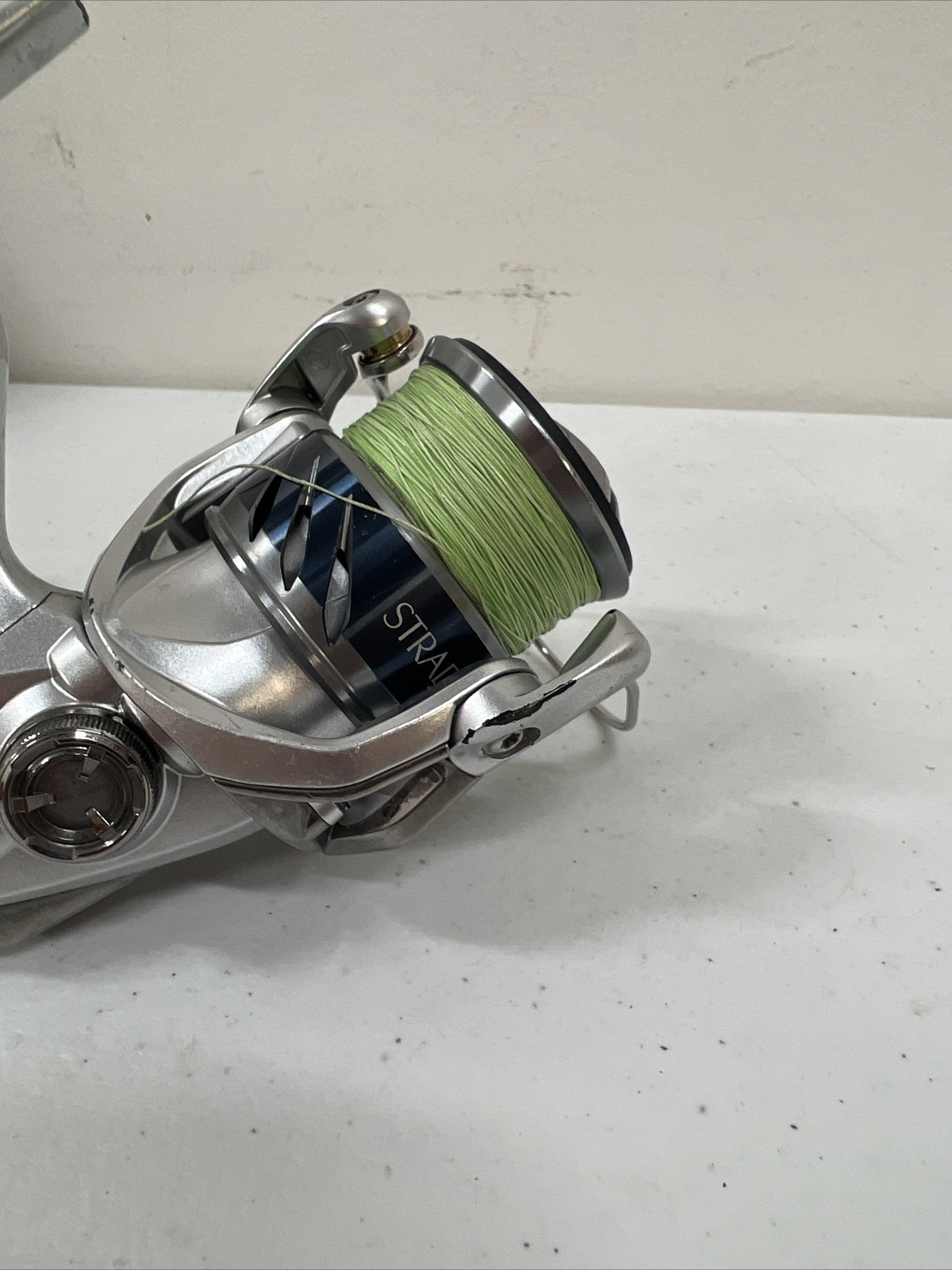 SHIMANO 15 Stradic C3000HG Spinning Fishing Reel Japan Import