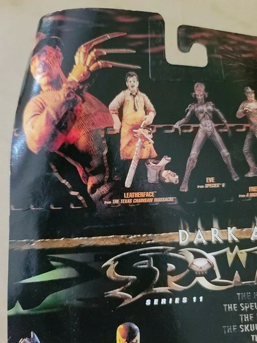 McFarlane Movie Maniacs Series 1 A Nightmare on Elm Street Freddy Krueger - Picture 8 of 10