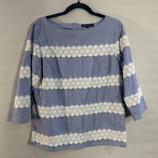 Banana Republic blue LACE round neck 3/4 length sleeve top Women's Medium