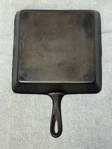 Vintage Lodge 9-3/4" Square Cast Iron Skillet - Marked “4R”