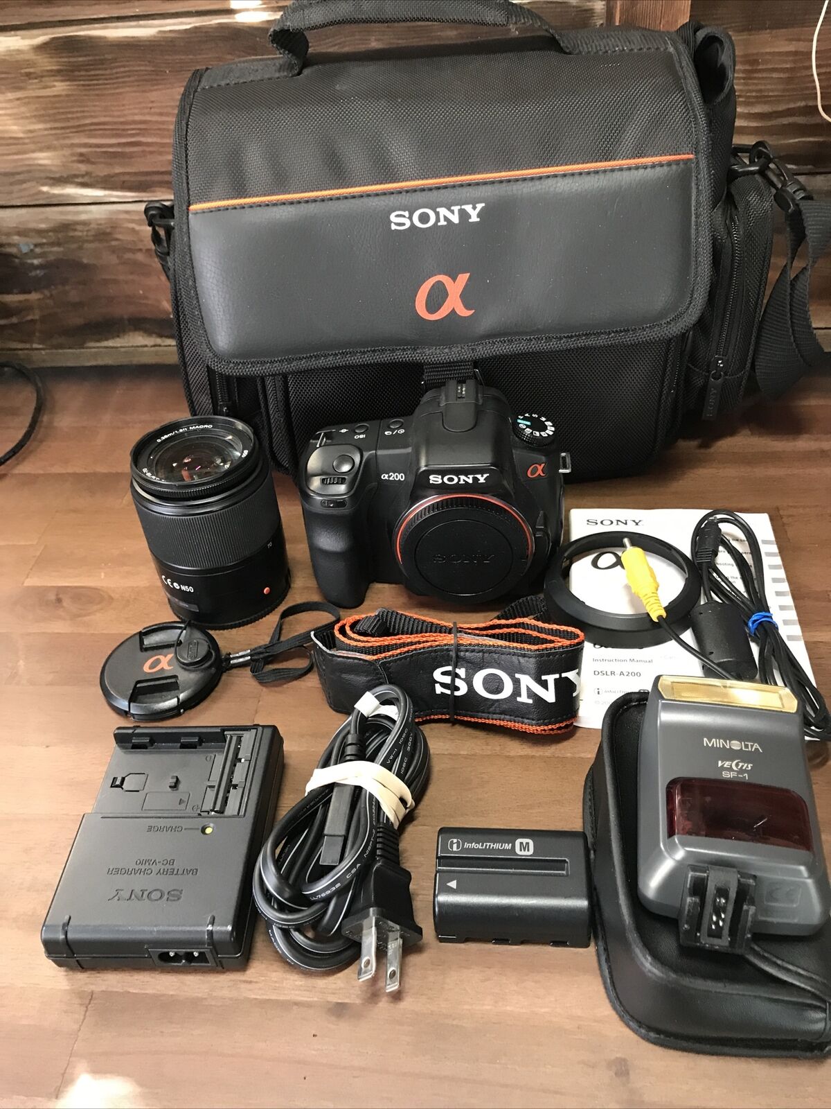 Sony DSLR A200 camera for parts Or Repair